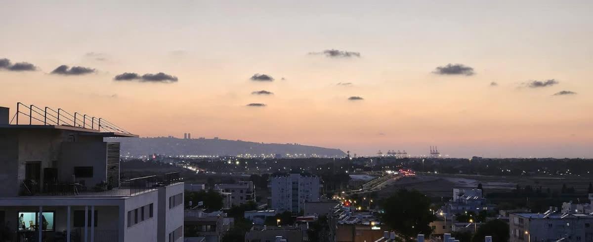 Stunning And Spacious In Kiryat Ata Qiryat Ata المظهر الخارجي الصورة